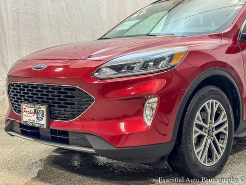 Used 2022 Ford Escape SEL AWD/4WD image 3