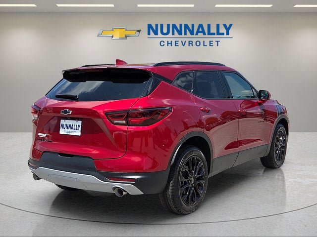 New 2026 Chevrolet Blazer LT w/ LPO, Black Sport Package AWD/4WD image 5