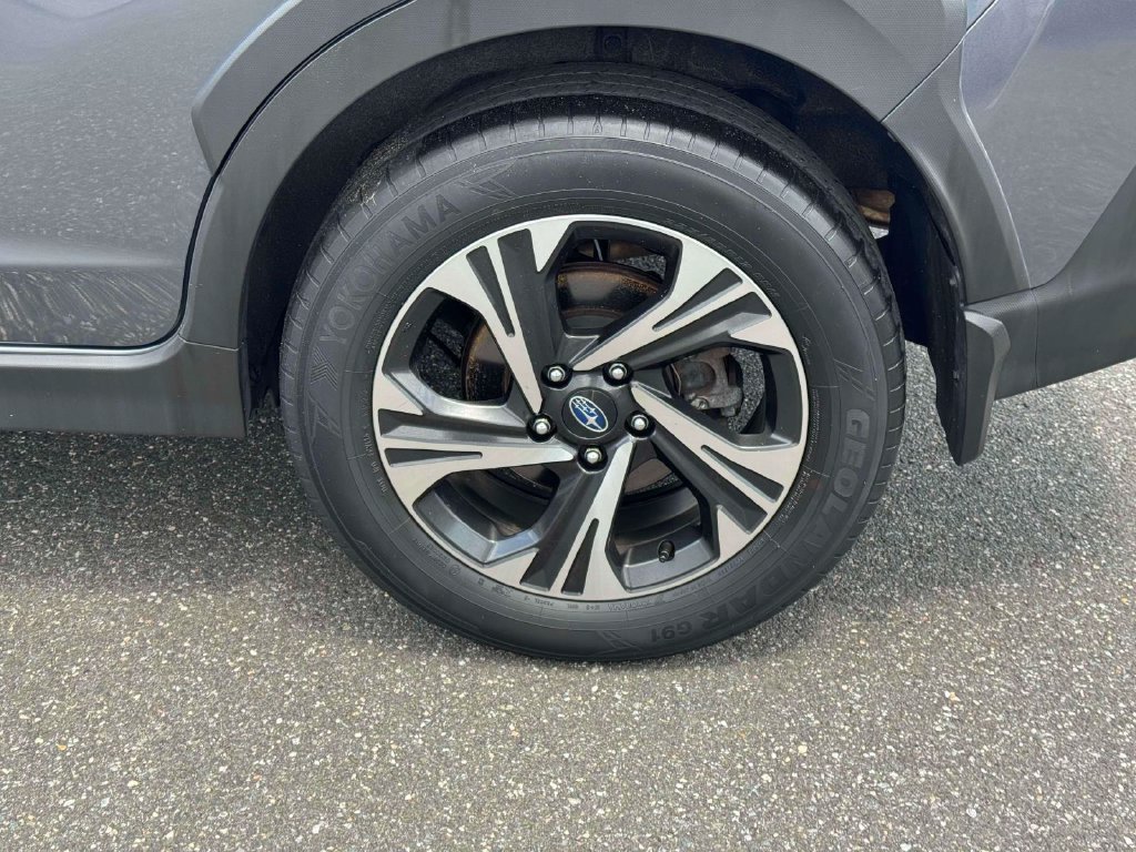 Used 2024 Subaru Crosstrek 2.0i Premium AWD/4WD image 12