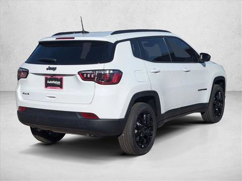 New 2026 Jeep Compass Latitude image 2