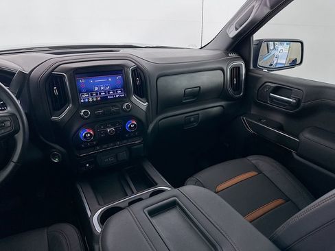 Used 2022 GMC Sierra 1500 AT4 w/ AT4 Preferred Package image 25