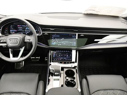 New 2026 Audi SQ8 Prestige image 18