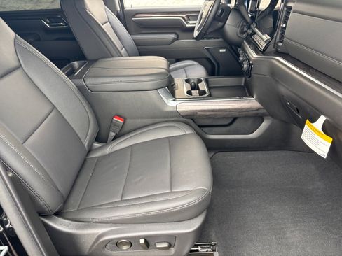 Used 2026 Chevrolet Silverado 2500 LTZ w/ Trail Boss Package image 19