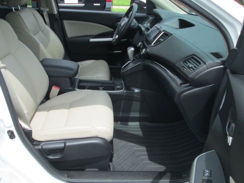 Used 2016 Honda CR-V EX-L image 13
