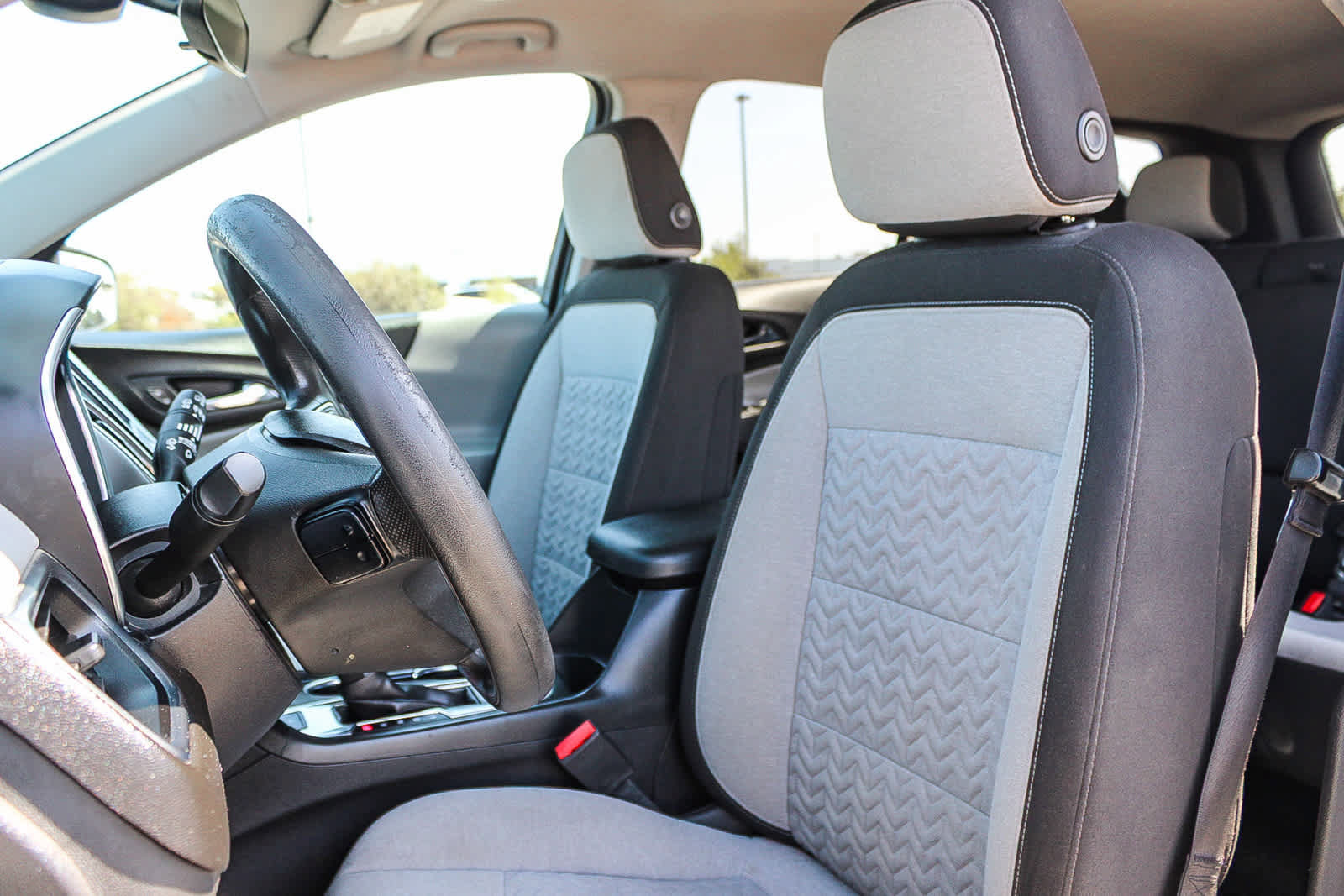 Used 2022 Chevrolet Equinox LS w/ LS Convenience Package AWD/4WD image 17