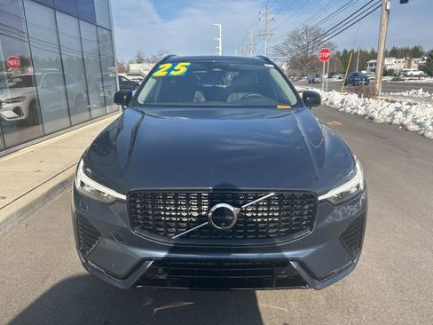 Certified 2025 Volvo XC60 B5 Plus w/ Climate Package image 7