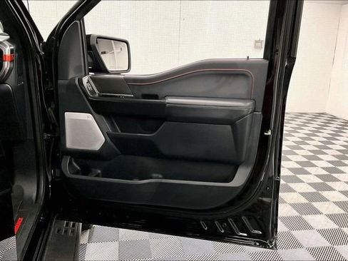 Used 2025 Ford F150 Raptor AWD/4WD image 22