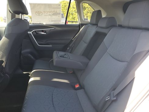 Used 2025 Toyota RAV4 XLE image 11