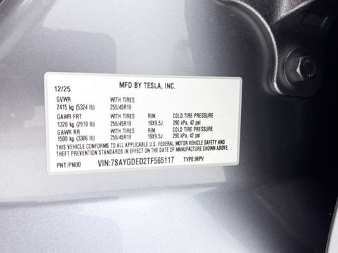 Used 2026 Tesla Model Y Long Range RWD image 40