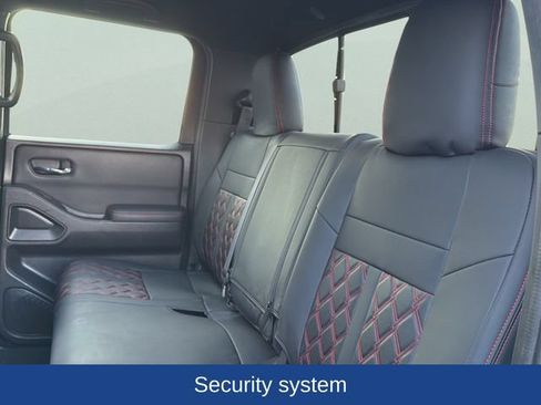 Used 2022 Nissan Frontier Pro-X RWD image 14