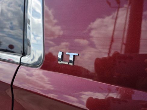 Used 2018 Chevrolet Suburban LT w/ Texas Edition Package image 11