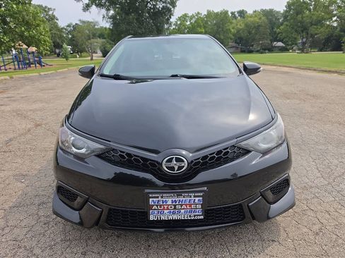Used 2016 Scion iM FWD image 4