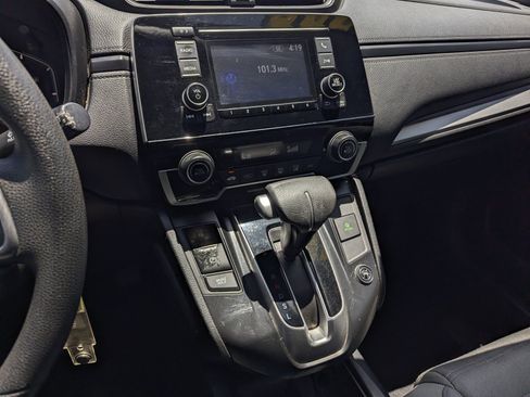 Used 2017 Honda CR-V LX image 10