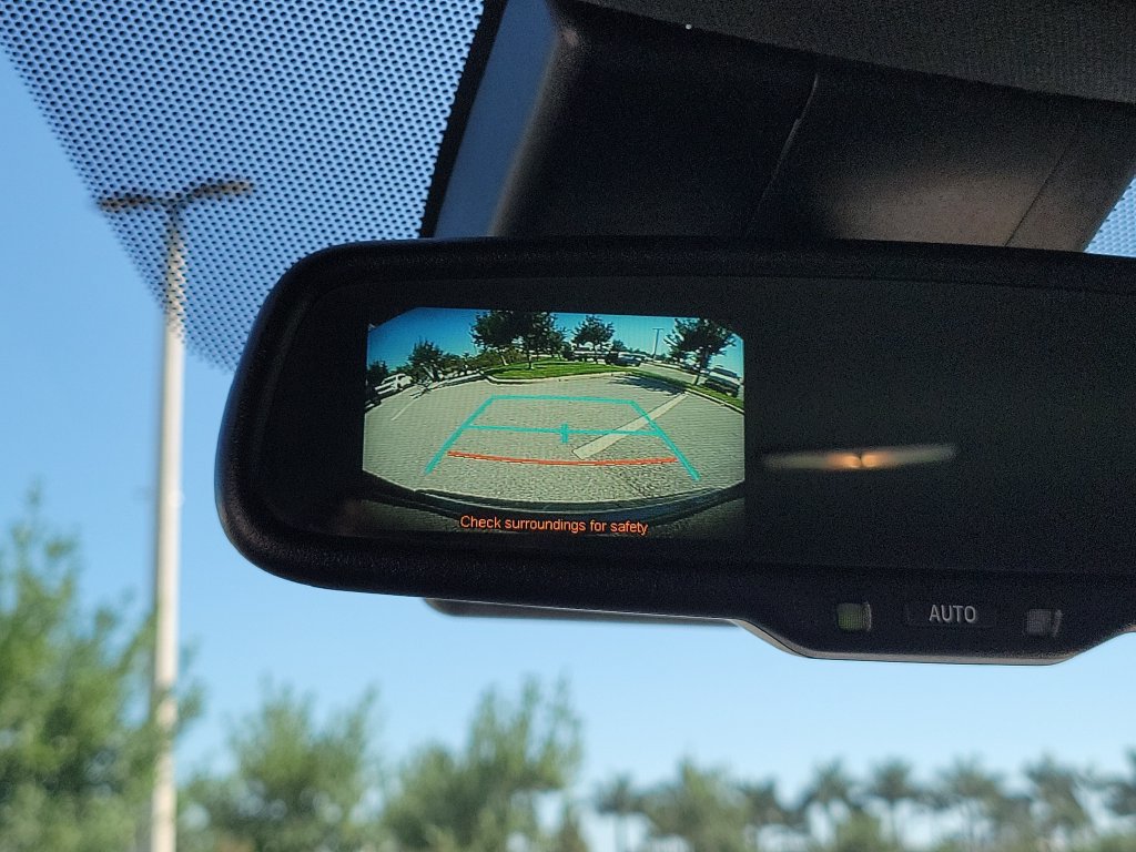 Used 2018 Toyota C-HR XLE FWD image 30