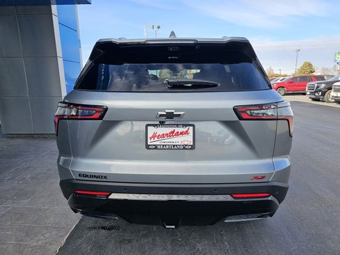 New 2026 Chevrolet Equinox RS w/ Convenience Package III image 4