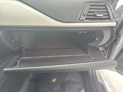 Used 2018 BMW 320i xDrive Sedan w/ Convenience Package image 35