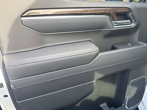 New 2026 GMC Sierra 1500 Elevation image 24