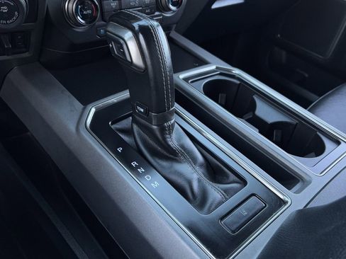 Used 2018 Ford F150 Raptor w/ Equipment Group 802A Luxury image 19