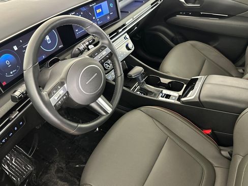 Used 2025 Hyundai Santa Cruz Limited AWD/4WD image 9