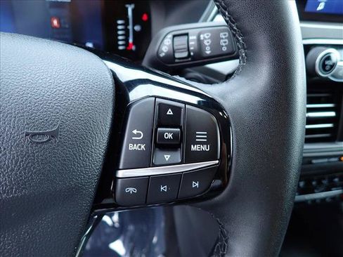 Certified 2023 Ford Escape Active AWD/4WD image 19