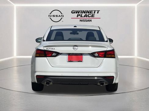 New 2026 Nissan Altima 2.5 SV image 25