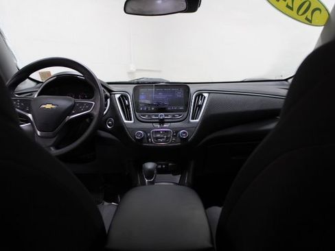 Used 2024 Chevrolet Malibu LS image 27