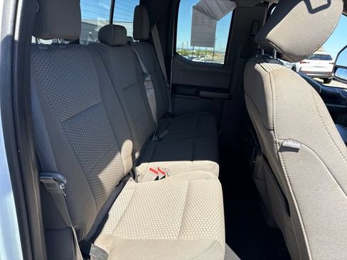 Used 2018 Ford F150 XLT w/ Equipment Group 302A Luxury AWD/4WD image 13