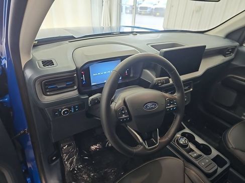 Used 2025 Ford Maverick Lobo AWD/4WD image 62