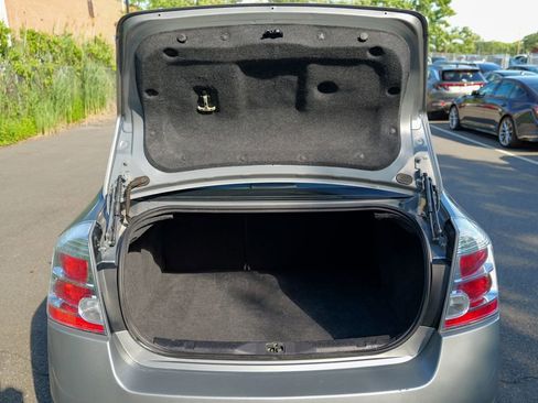 Used 2010 Nissan Sentra 2.0 S FWD image 36