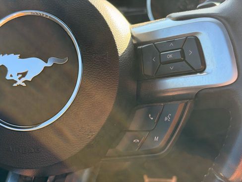 Used 2020 Ford Mustang GT Premium RWD image 25