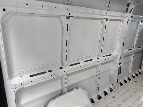 Used 2026 RAM ProMaster 2500 w/ Convenience Group FWD image 42