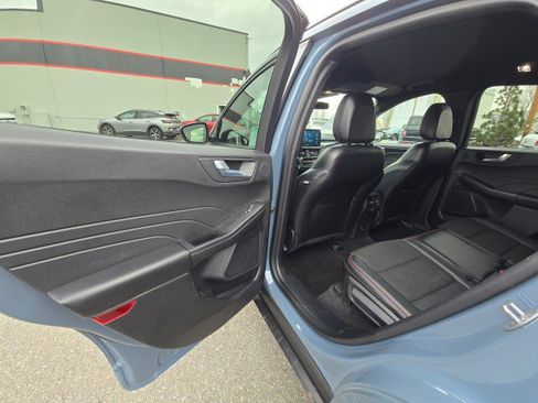Used 2023 Ford Escape ST-Line Select w/ Tech Pack #2 AWD/4WD image 19