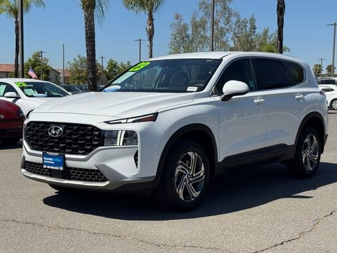 Certified 2023 Hyundai Santa Fe SE AWD/4WD image 4