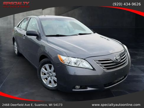 Used 2007 Toyota Camry XLE FWD image 2