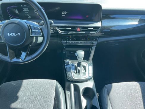 Used 2025 Kia Seltos S image 17