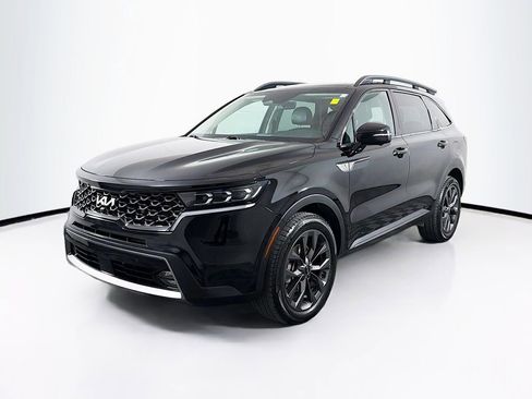 Used 2022 Kia Sorento SX Prestige image 3