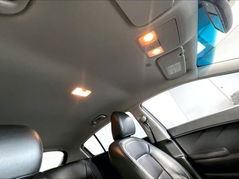 Used 2017 Kia Forte EX image 21