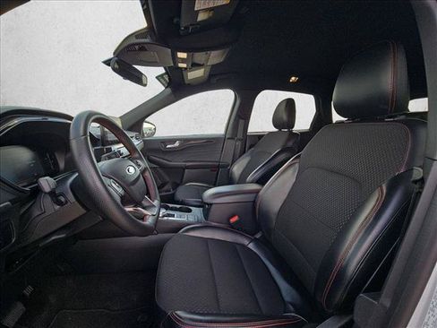 Used 2025 Ford Escape ST-Line FWD image 14