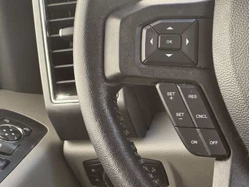 Used 2020 Ford F150 XLT w/ Equipment Group 302A Luxury image 15