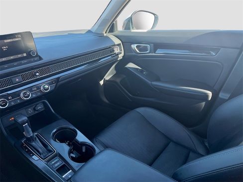 Used 2024 Honda Civic EX-L image 23
