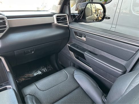 Used 2022 Toyota Tundra Limited image 19