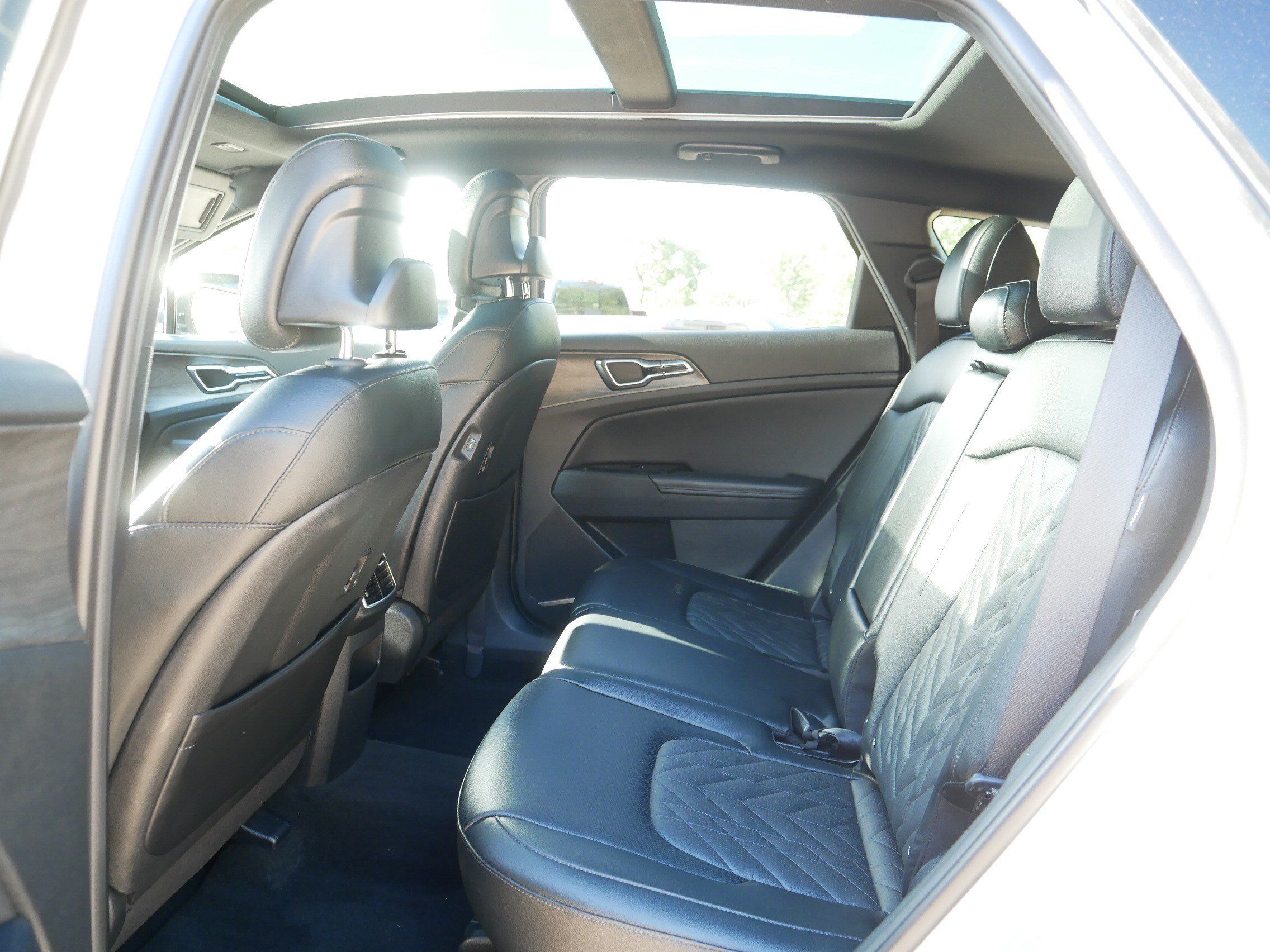 Certified 2024 Kia Sportage X-Pro Prestige AWD/4WD image 35