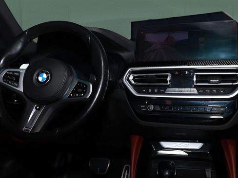 Used 2023 BMW X4 xDrive30i image 26