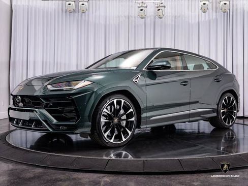 Used 2021 Lamborghini Urus AWD/4WD image 6