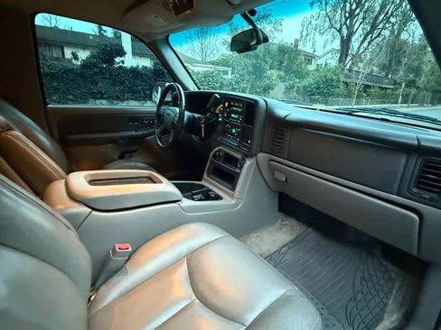 Used 2003 GMC Yukon SLT w/ 1SD Preferred Equipment Group RWD image 29