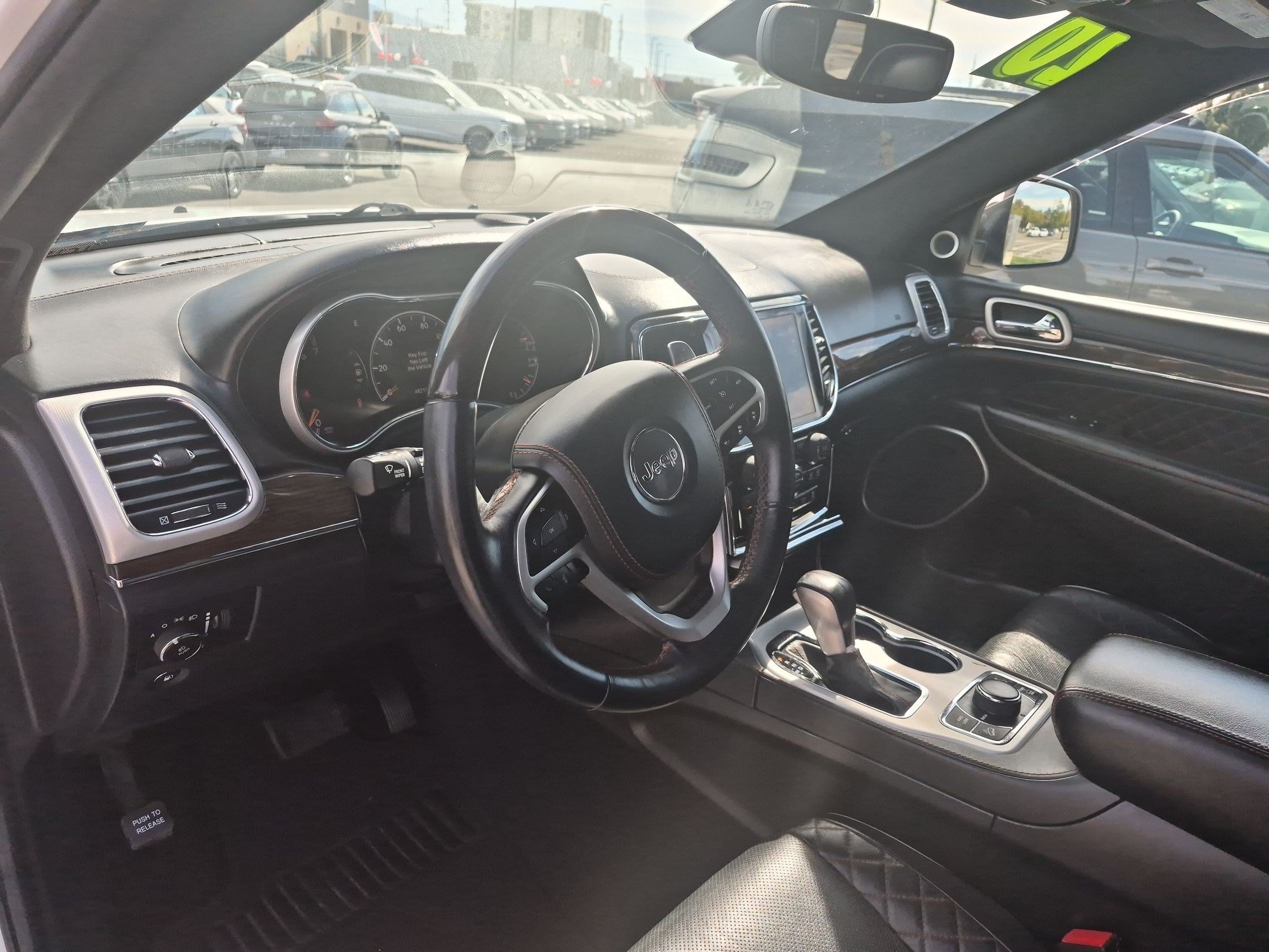 Used 2020 Jeep Grand Cherokee Summit AWD/4WD image 16