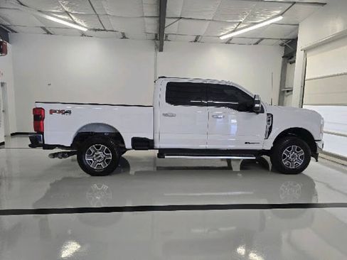 Used 2023 Ford F250 Lariat w/ Chrome Package AWD/4WD image 9