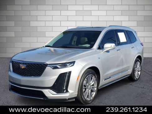 Used 2020 Cadillac XT6 Premium Luxury image 1
