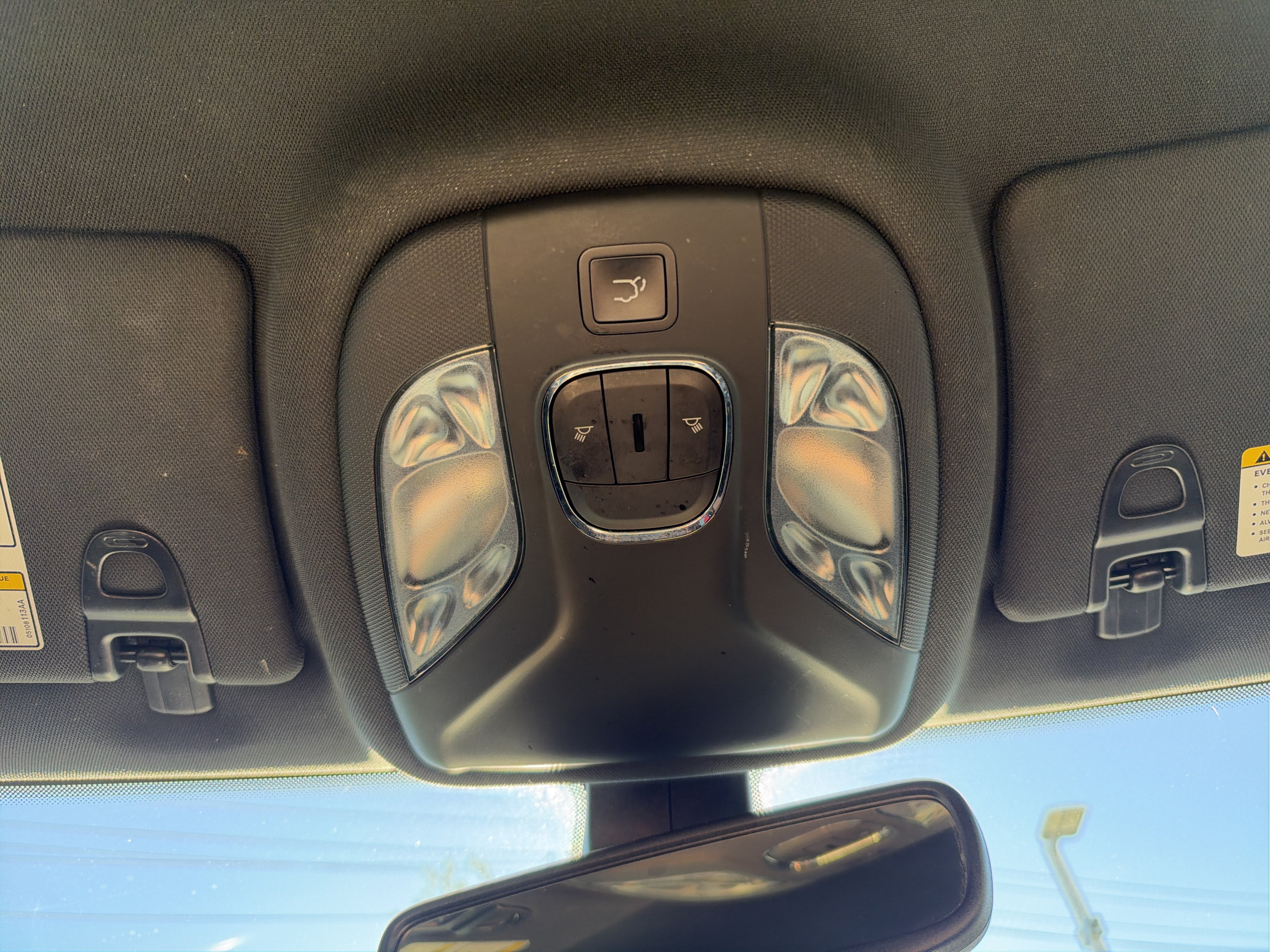 Used 2021 Jeep Compass Latitude AWD/4WD image 27