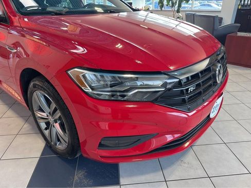 Used 2019 Volkswagen Jetta R-Line FWD image 6